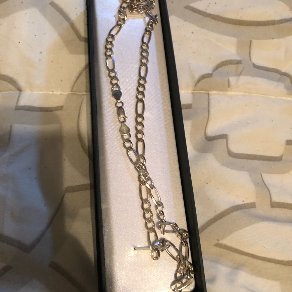 Silver Italy Figaro Chain with Jewellery Box + 1 Day Shipping